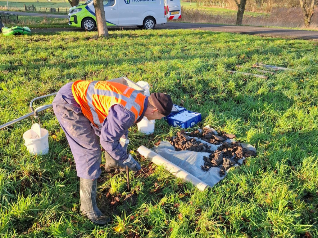 Verkennend bodemonderzoek N9 foto 3