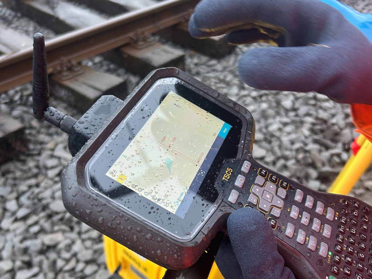 Maatvoering aan het spoor