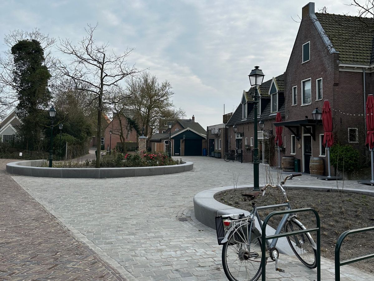 Kerkplein Castricum 16
