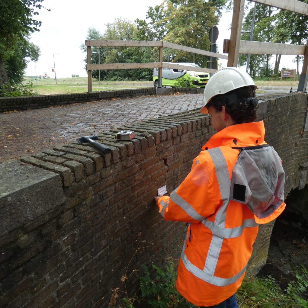 Inspectie monumentale bruggen Buitenplaats De Tempel 2